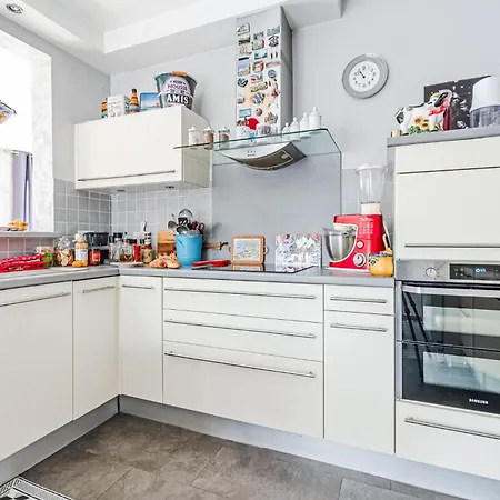 Cozy In With Kitchen *